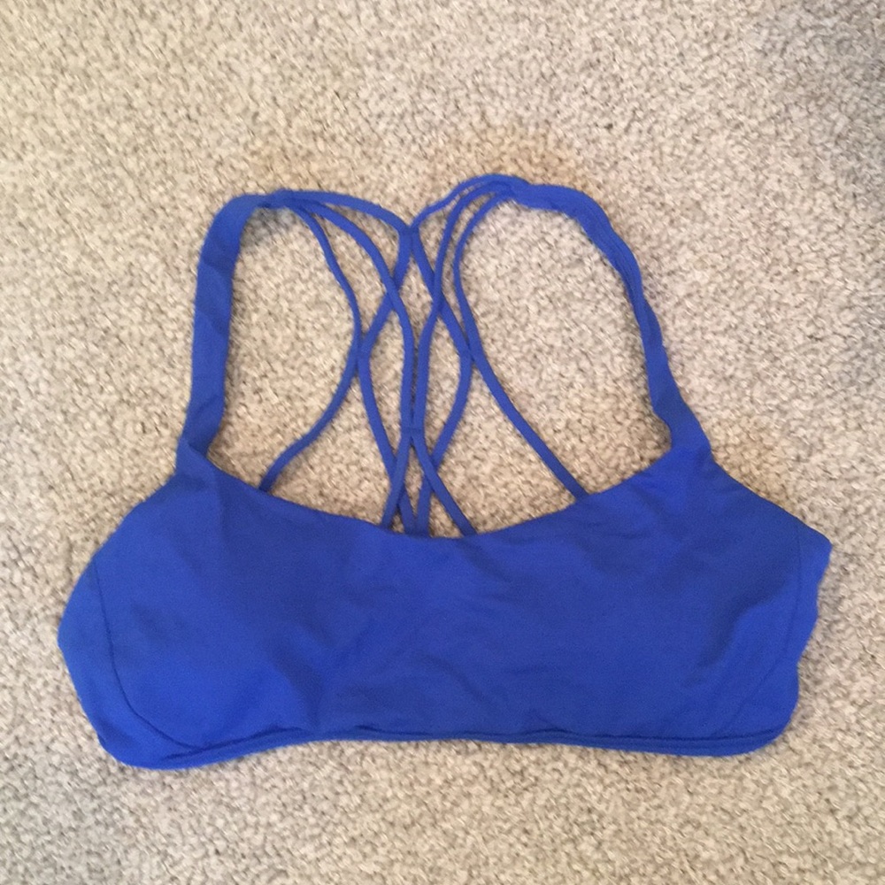 Lululemon sports bra blue- size 8.